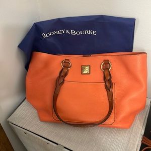 Dooney&Bourke tote